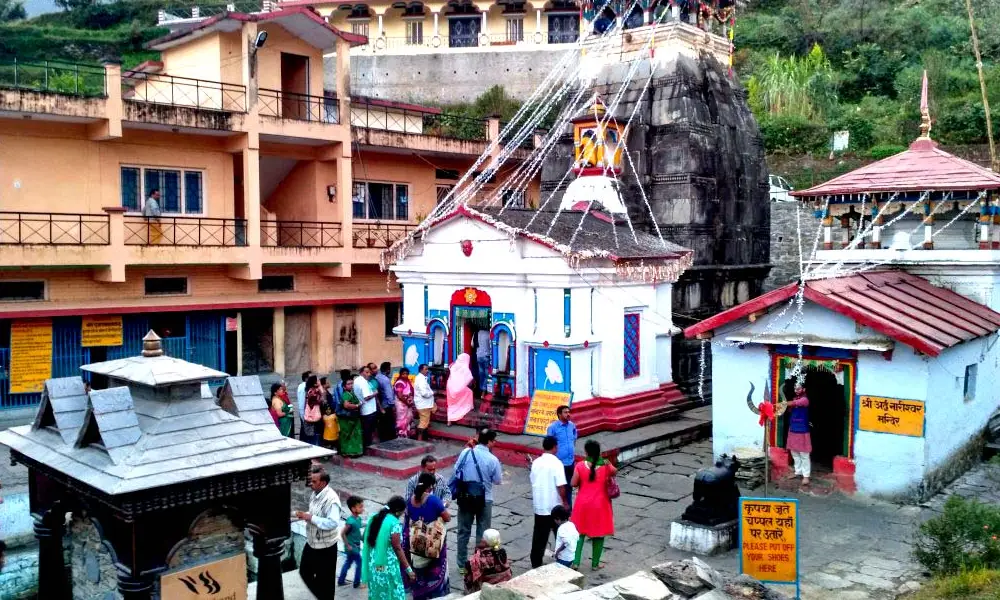 Uttarkashi to Guptkashi Uttarkashi to Guptkashi